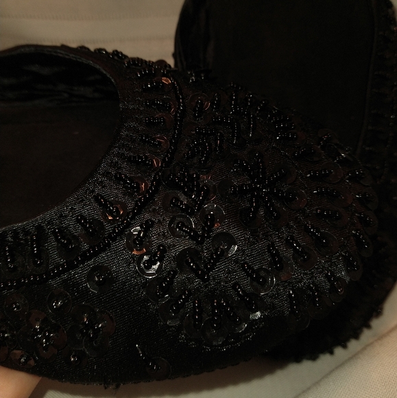 Black Beaded Slip on Shoe 9/10 - Picture 5 of 11